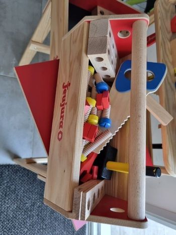 Établi + caisse à outils jeujura