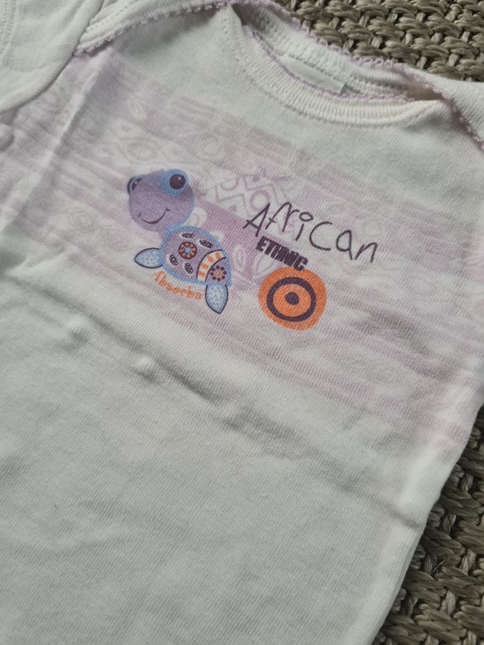 Lot de 2 bodies manches courtes - 3/6mois - photo numéro 3