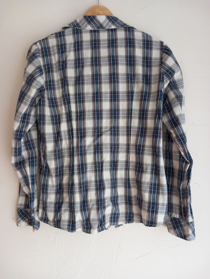 Chemise bleue et grise taille 14 ans - photo numéro 2