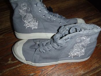 baskets  / tennis KAPORAL taille 36 - neuf