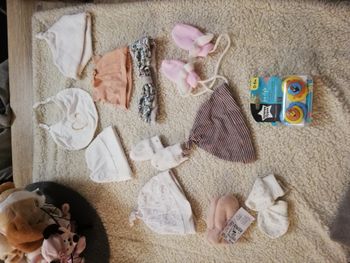 Bonnet accessoire bébé