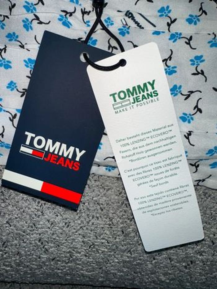 Top débardeur court crop top bretelles réglables blanc et bleu Tommy Hilfiger neuf - photo numéro 7