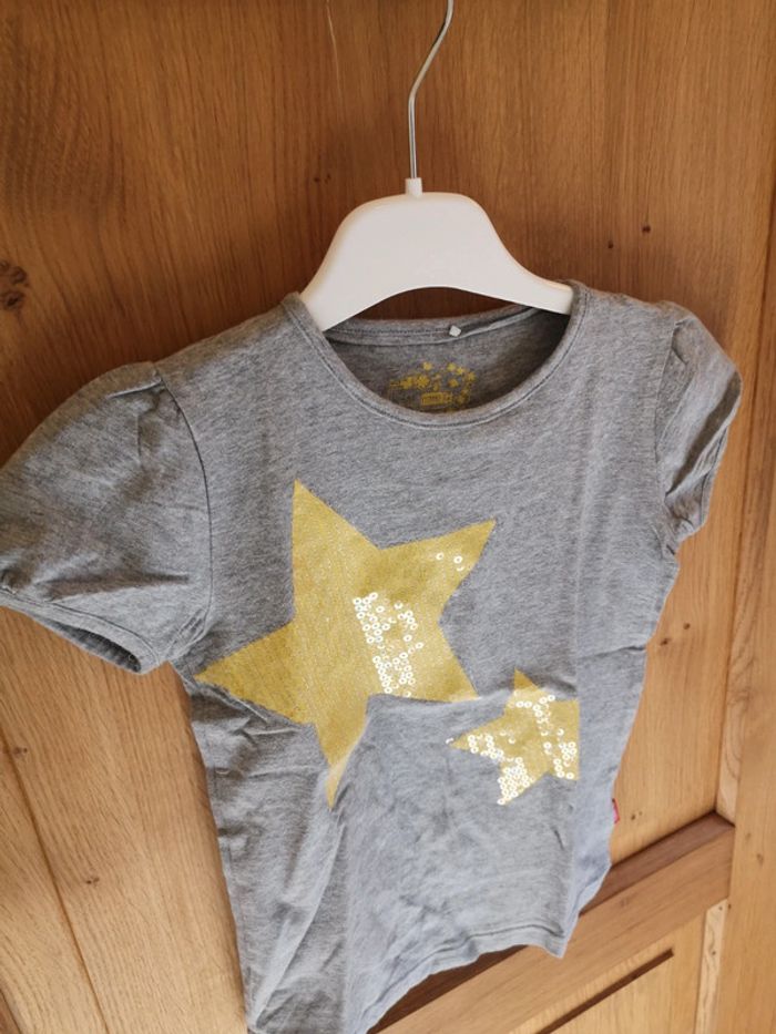 T-shirt Name It en gris et jaune 6 ans - photo numéro 4