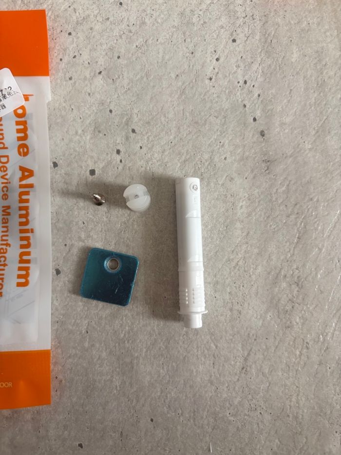 Lot de 5 amortisseurs pour porte de placards - photo numéro 1