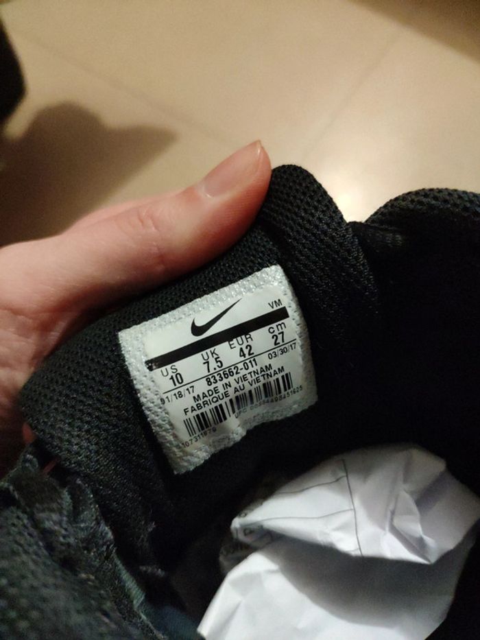 Nike air taille 42 - photo numéro 3