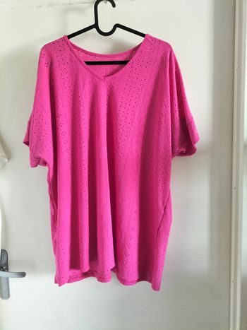 Tee shirt  rose