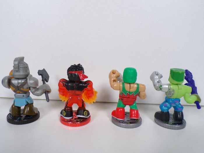 Figurines Akedo (J9) - photo numéro 4