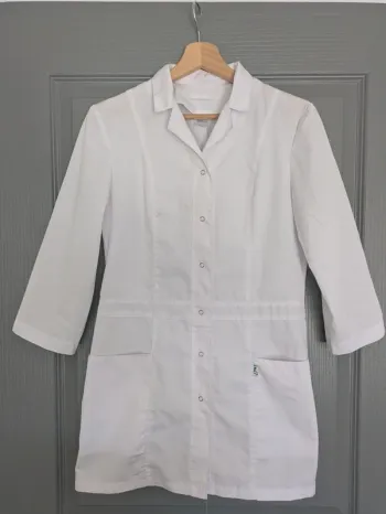 Blouse blanche taille 36 medi S