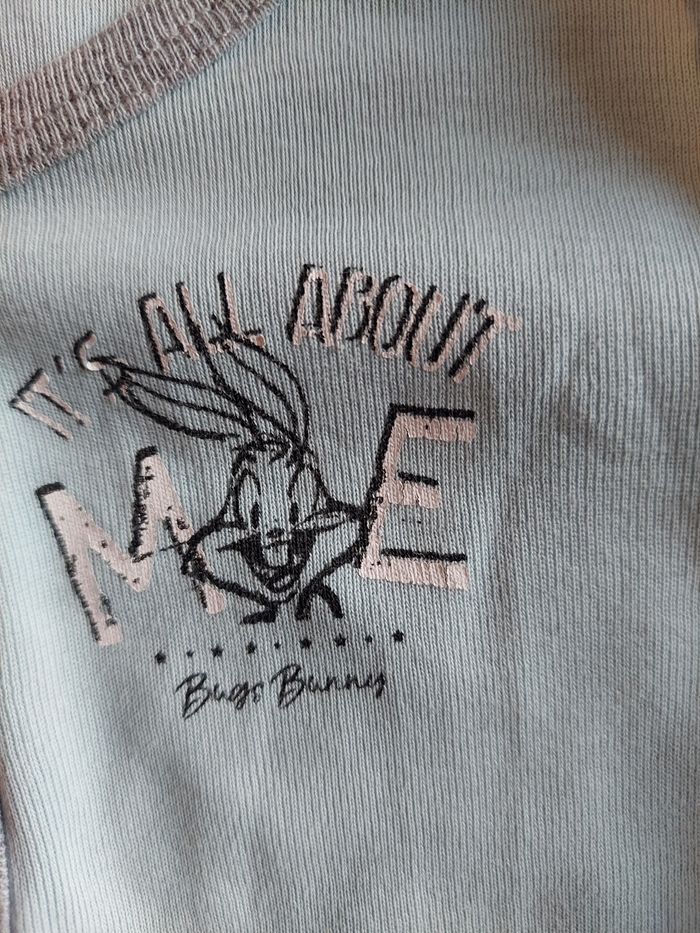 Combinaison looney tunes 4/6mois - photo numéro 2