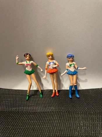 Sailor moon lot 3 figurines PVC vintages sailors Venus Mercury et Pluto pluton