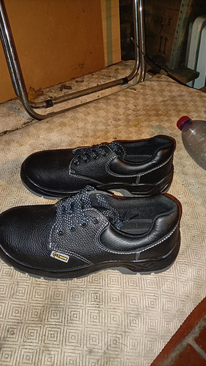 Chaussure de sécurité homme 42 - photo numéro 4