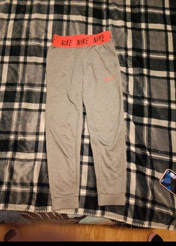 Jogging nike 8/10 ans 