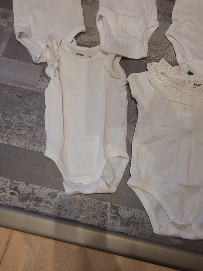 Bodies fille 6 mois - photo numéro 6