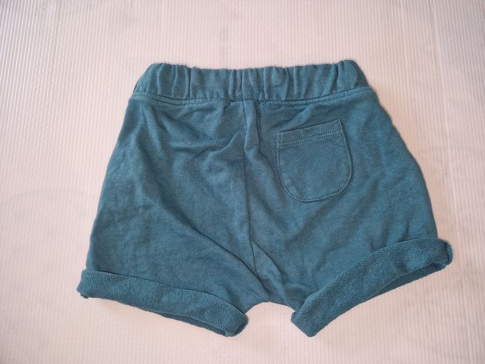 Short bébé garçon 12 mois (73-76 cm) - photo numéro 2