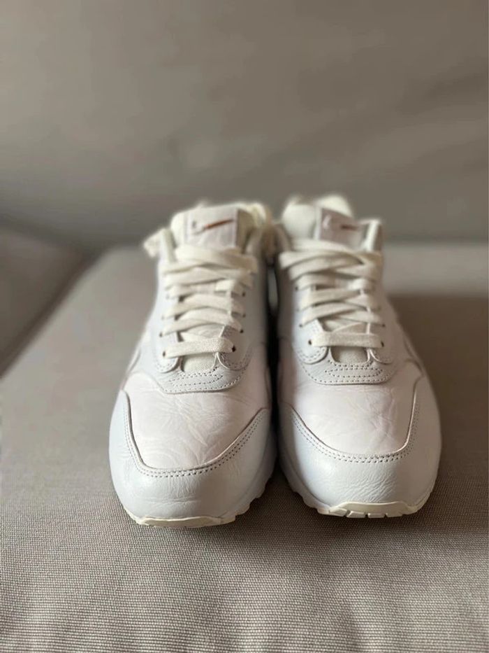 🤩 Nike air max 1 wnms neuves 42 - photo numéro 4