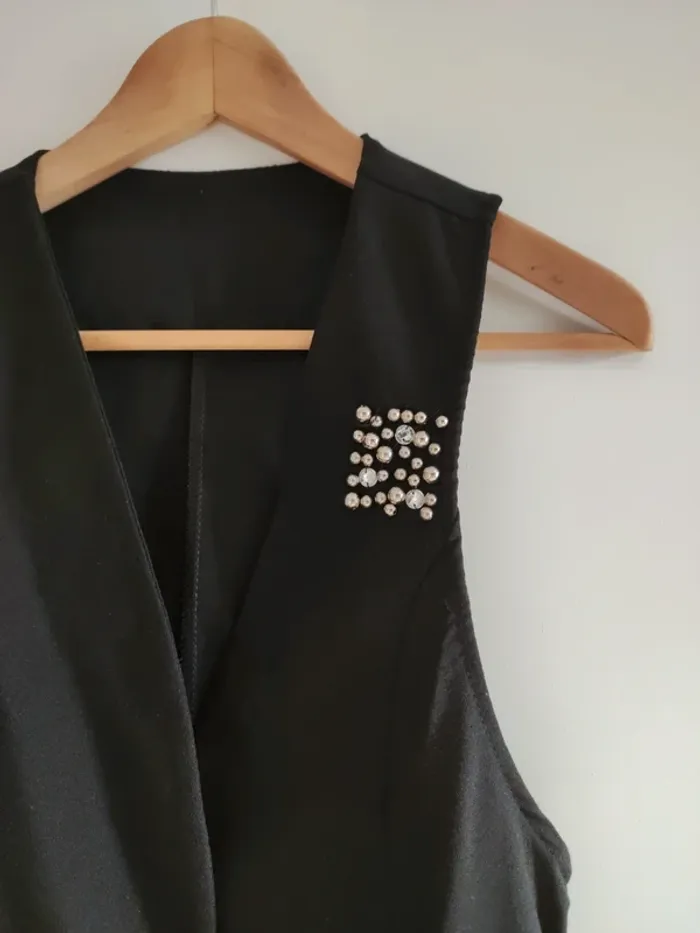 Veste manche courte - boutons - strass - T.1 - photo numéro 2