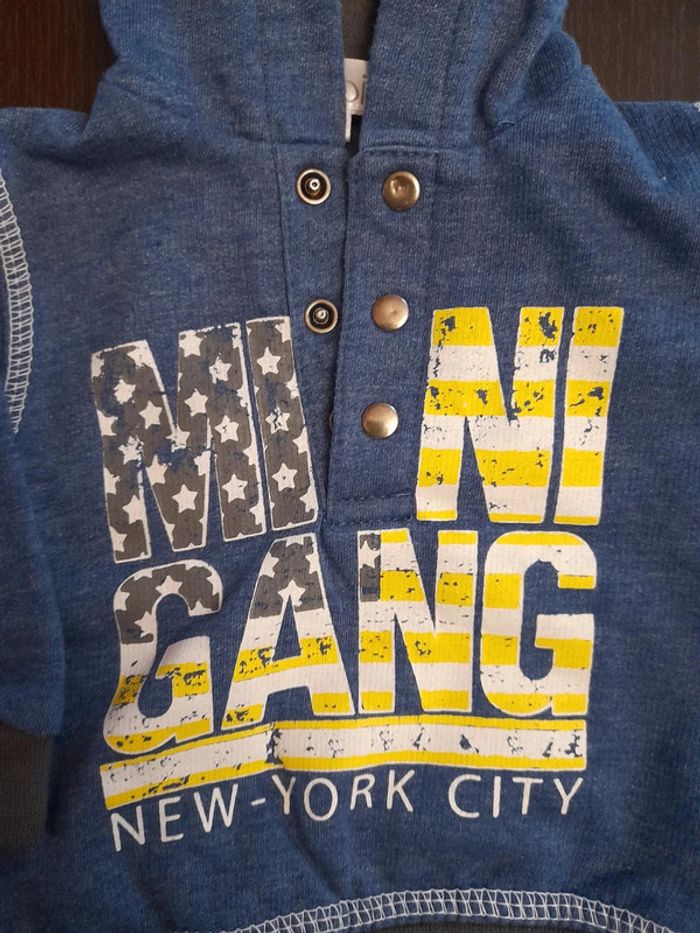 Sweat 3 mois - photo numéro 2