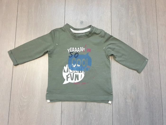 Maillot manche longue vert. Garçon 6 mois. Marque In Extenso