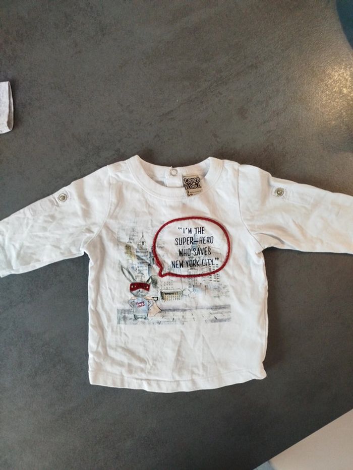 Lot 4 t shirts - photo numéro 2