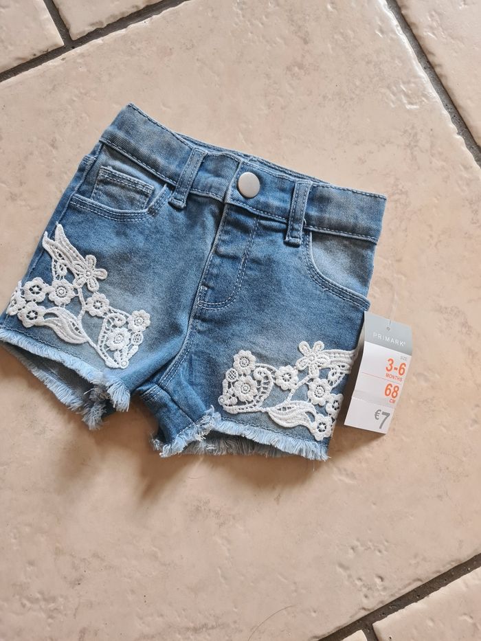 Short jean 3-6mois