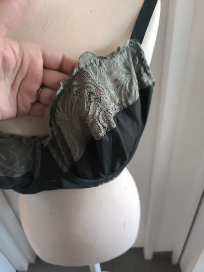 Soutien gorge 105E - photo numéro 2