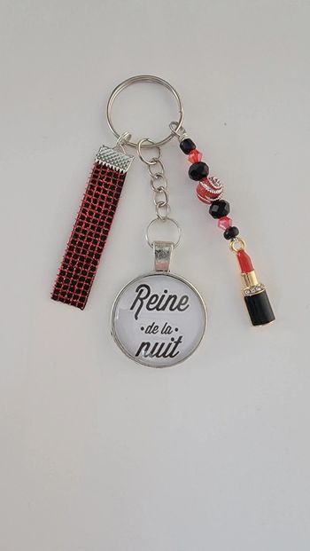 Cadeau humour, porte clé message bijoux de sac " reine de la nuit"