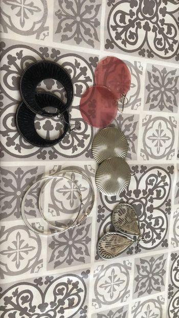 Lot de boucles d’oreilles