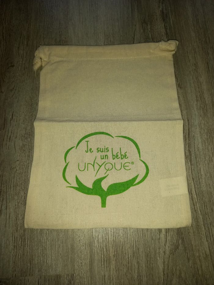 pochette de rangement en coton bébé unyque veuve