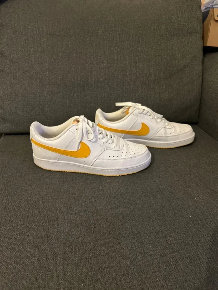 Basket homme, sneakers homme, Nike blanche et orange taille 44