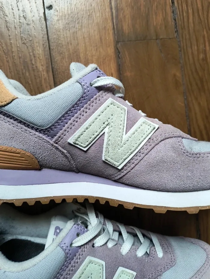 Baskets New Balance 574 pointure 36,5 - photo numéro 8