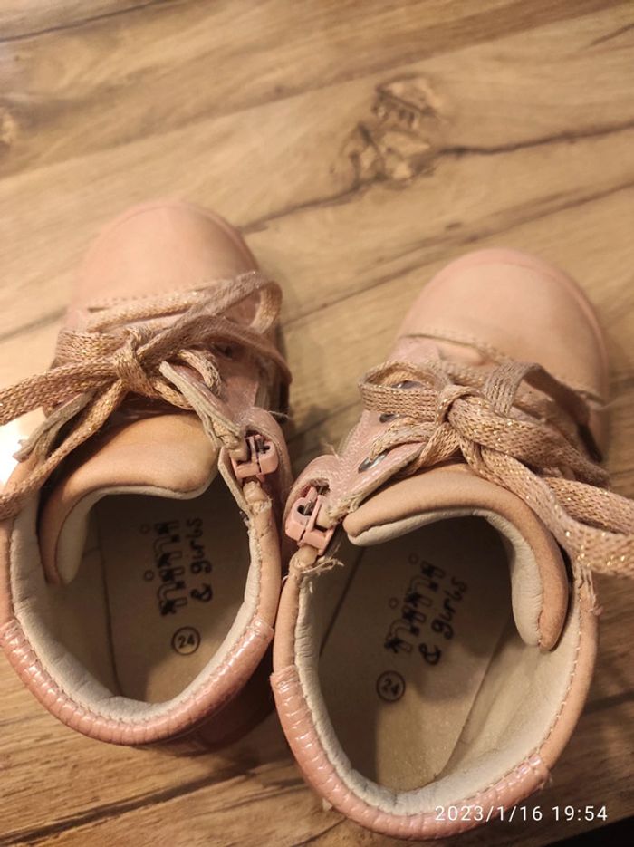Chaussure montante - photo numéro 3