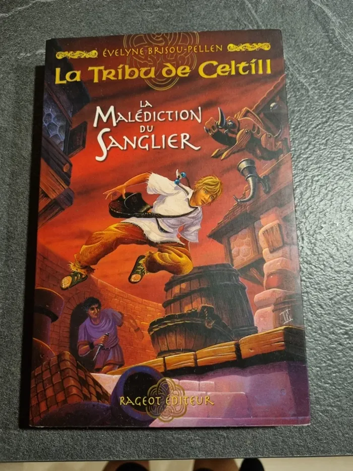 La Tribu de Celtill, Tome 2: La Malédiction du sanglier