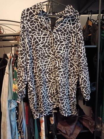 Chemise noir et blanche