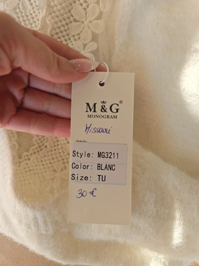 Pull blanc deveteux avec dentelle dans le dos neuf - M&G - taille unique - S/M/L - photo numéro 5