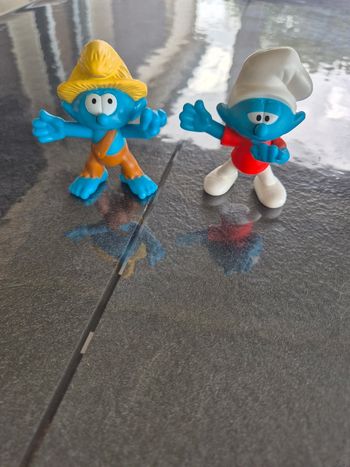 2 Figurines Schtroumpf
