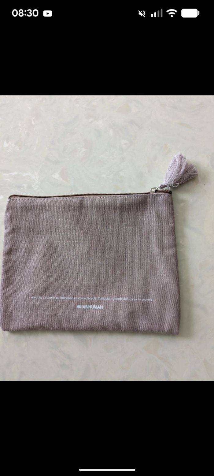 Jolie trousse à maquillage Kiabi. - photo numéro 2