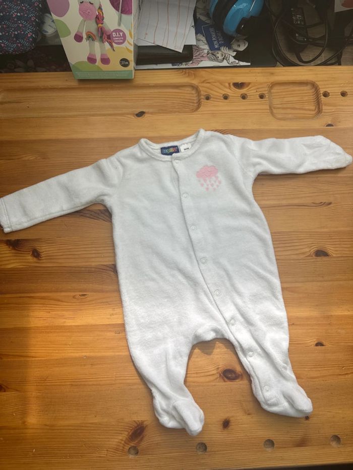 Pyjama bébé fille / motif nuage