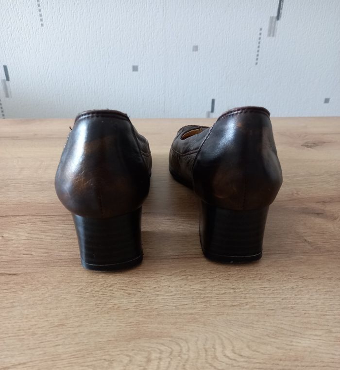 Chaussures vintage " Besson " - photo numéro 5