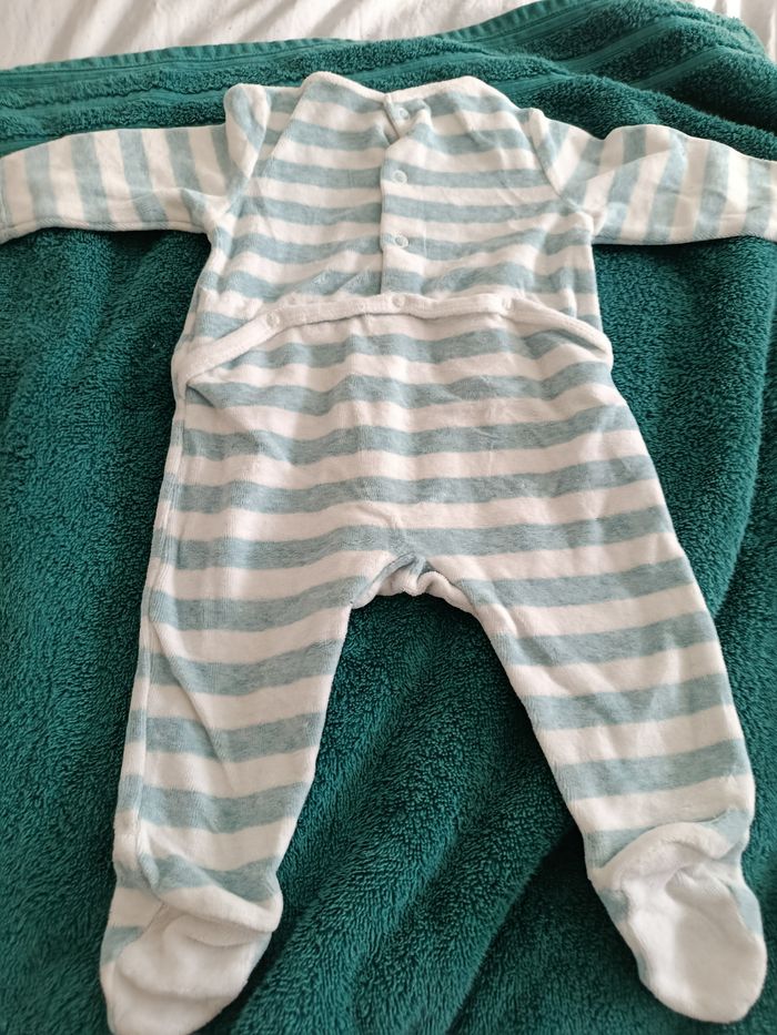 Pyjama - photo numéro 2