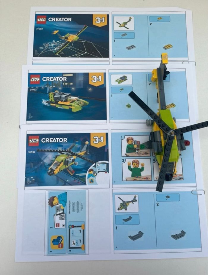 ✈️ LEGO Creator 3-en-1 – L’aventure en hélicoptère(31092) 🚁 - photo numéro 2