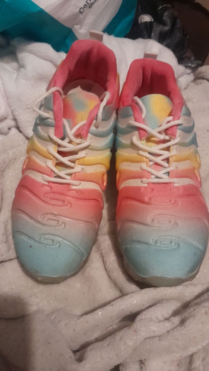 Chaussures colorées