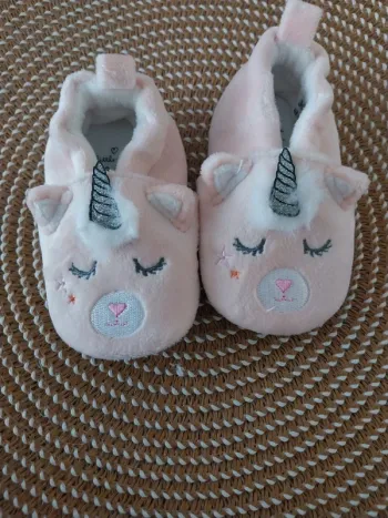 Pantoufle bébé fille antidérapante 6/12 mois