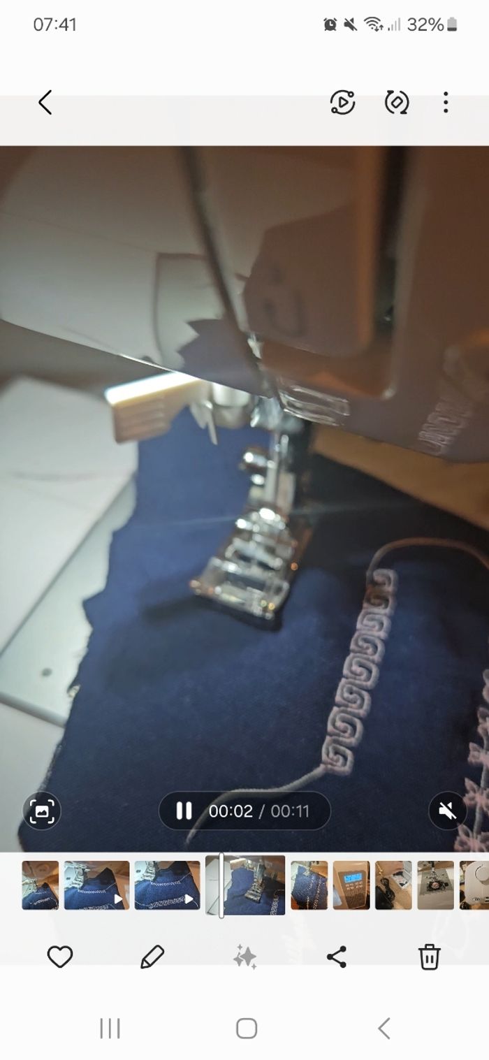 Machine à coudre - photo numéro 7