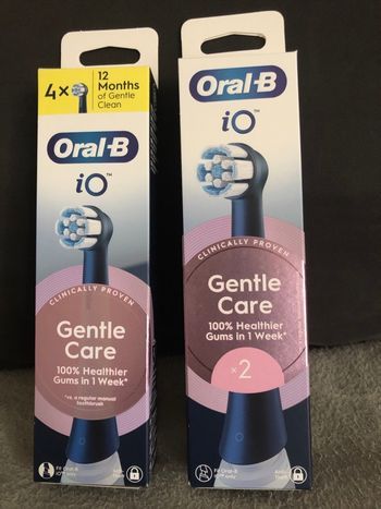 Lot brossettes io noires oral b gentle care soin doux 