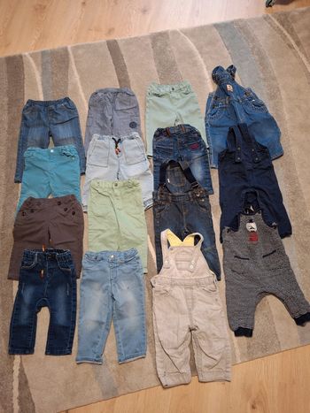 Lot pantalons salopettes 12 mois