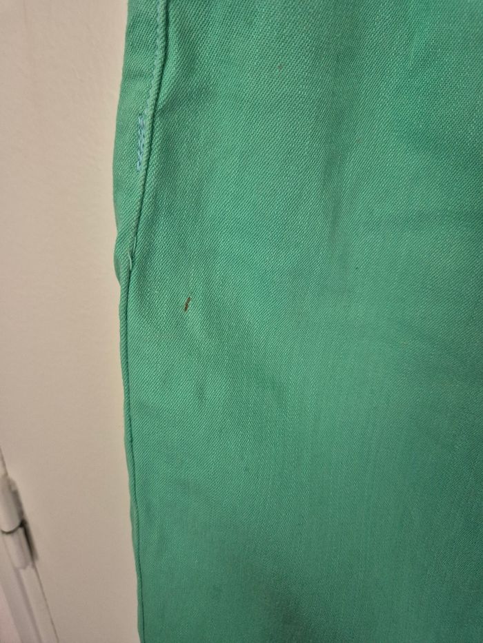 Superbe jupe verte taille 40 - photo numéro 2
