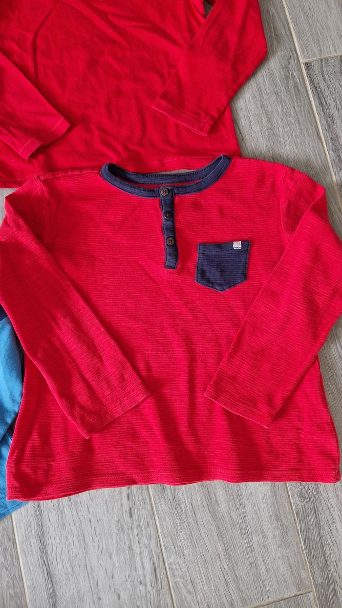 Lot de 4 tee shirts manches longues, taille 6 ans - photo numéro 5