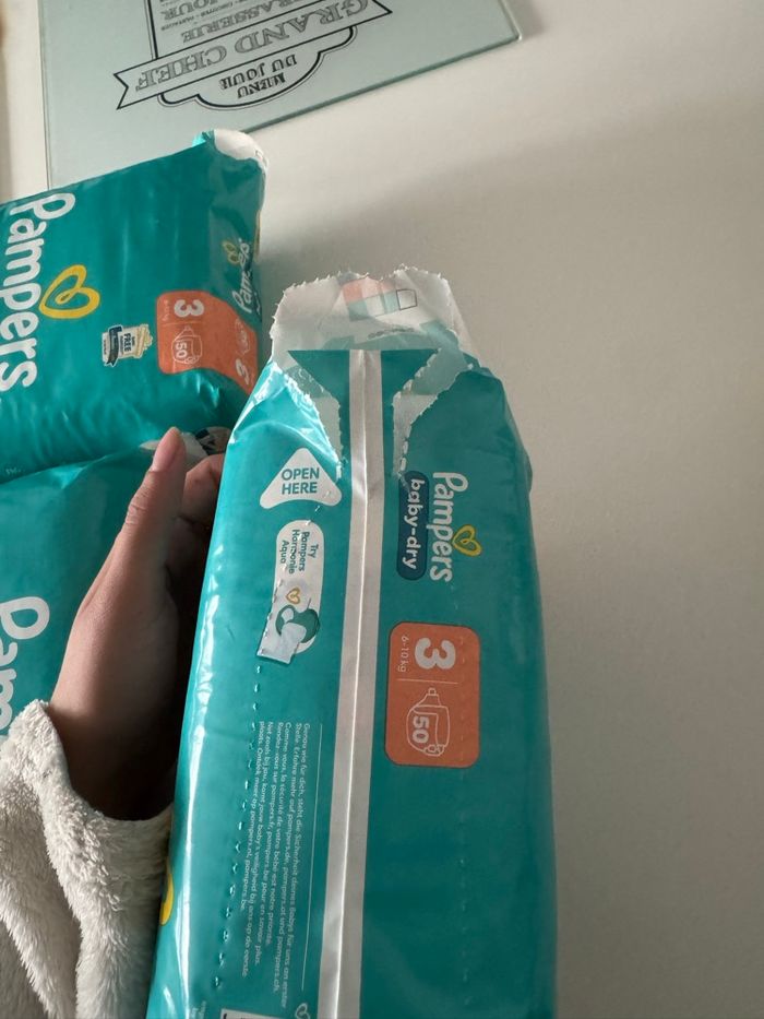 couche pampers taille 3 - photo numéro 2