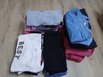 Gros lot vêtements fille /garde robe 8 ans