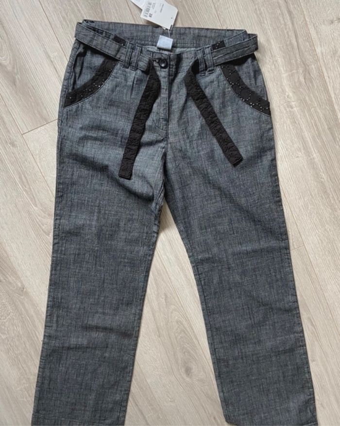 Pantalon droit neuf - photo numéro 2